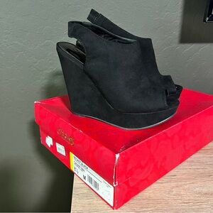 Carlos by Carlos Santana Black Slingback Wedges